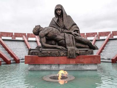 Памятник Вечный Огонь на Поклонной Горе в Москве * ПАМЯТНИКИ В РОССИИ