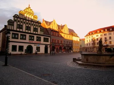 Weimar, Thuringia, Germany: the Market Square in the Historical Center of  Weimar Editorial Photo - Image of square, building: 140773436