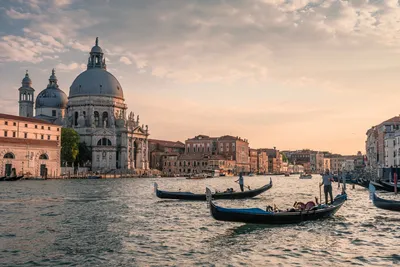 Для посещения Венеции туристам теперь надо покупать билеты - Российская  газета