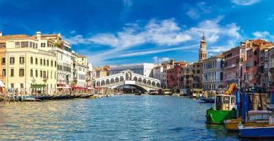 В 2024 году Венеция будет взимать плату с приезжающих на день туристов