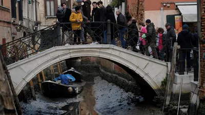 В Венеции пересохли каналы ᐉ фото - Korrespondent.net