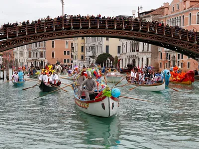 В Венеции опустели знаменитые каналы: даже во время прилива вода на 0,5 м  ниже уровня моря (видео)