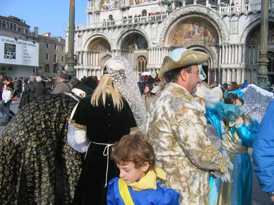 Венецианский карнавал 2022 - в Италию вернулся легендарный фестиваль -  фото, видео — УНИАН