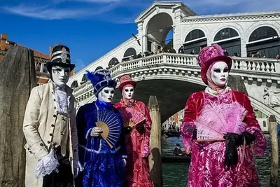 Carnevale есть Венеция. Venezia есть карнавал - Project from Italy