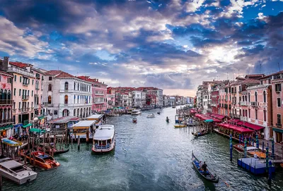 Venice lights Rialto Bridge in colours of Italian flag