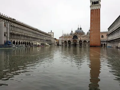 Самое крупное за полвека наводнение произошло в Венеции, затоплена площадь  Сан-Марко | Интерфакс-Туризм