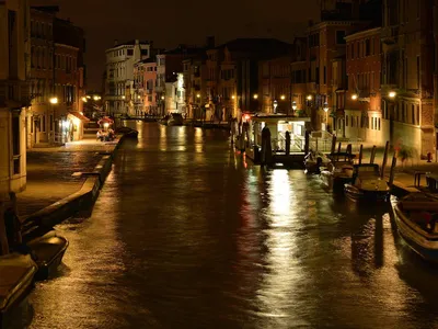 Венеция ночью, гранж, стекло, dark …» — создано в Шедевруме