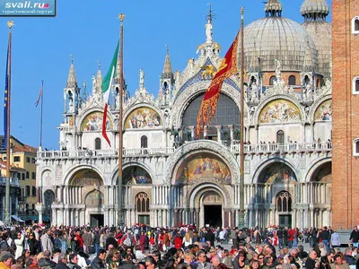 File:Венеция. Пл.Св.Марка. Piazza San Marco. ок.1736-39. Canaletto big0  43.38-S1.jpg - Wikimedia Commons