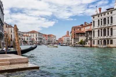 В Венеции ввели новые запреты
