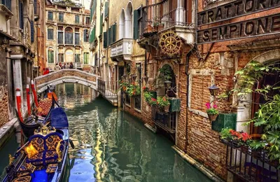 Классическая Италия - тур на 5 дней по маршруту Рим - Венеция - Флоренция -  Ватикан Сити. Описание экскурсии, цены и отзывы.