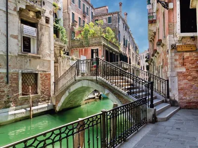 Улицы по Венеции