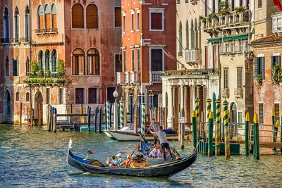 В Венеции новые запреты для туристов. Ночью – не пить, а днем – следить за  весом | Ассоциация Туроператоров