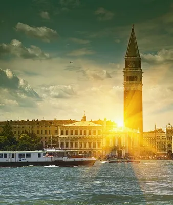 Pixelsair - ВЕНЕЦИЯ | ИТАЛИЯ 2020 🇮🇹 ... этот год мы хотим начать именно  с красивейшего города на воде - Венеции. С высоты он смотрится очень круто!  А Венеция в январе это