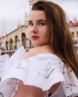 Российская plus size блогерша Верона сделала дерзкое бэлфи: фото, возраст,  биография, худая | WDAY