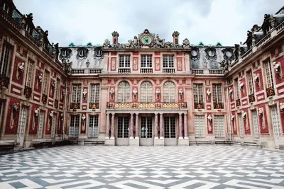 4 Stunning Palaces To Visit on Your Trip to Paris