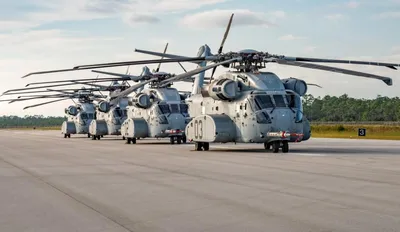 Военные вертолеты США пролетают над Болгарией - Новости