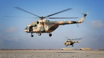 Зацепившийся за линию электросетей военный вертолет упал в США | 360°