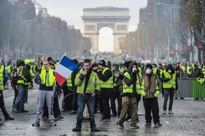 Во Франции запретили митинг иранской оппозиции | ИА Красная Весна