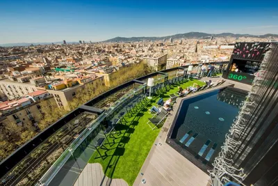 Топ Вид Барселоны От Высокой Точки. Каталония Фотография, картинки,  изображения и сток-фотография без роялти. Image 27267429