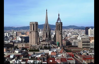Вид с воздуха на улице Барселоны с красивыми узорами Стоковое Изображение -  изображение насчитывающей испания, улица: 182883569