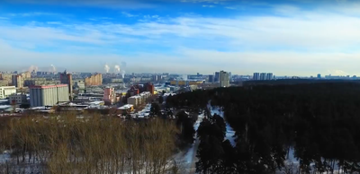 Панорамный вид с воздуха на город Челябинск, главная набережная реки Миасс  стоковое фото ©pingvin1337 207315270