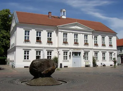 File:Wittstock town hall.jpg - Wikipedia