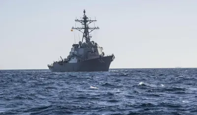 ВМС США сбили ракету хуситов, запущенную по американскому кораблю