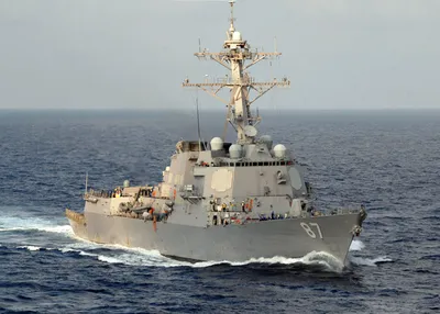 Bloomberg: активность кораблей ВМС США в Тайваньском проливе упала до  минимума с 2018 года - АЗЕРТАДЖ
