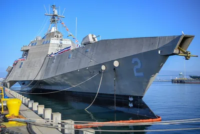Самый маленький корабль ВМС США получит лазерную пушку