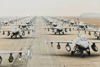 Американские военные самолеты оснастят лазерными установками