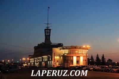 Московский вокзал в Нижнем Новгороде открыли без уникальной люстры - KP.RU