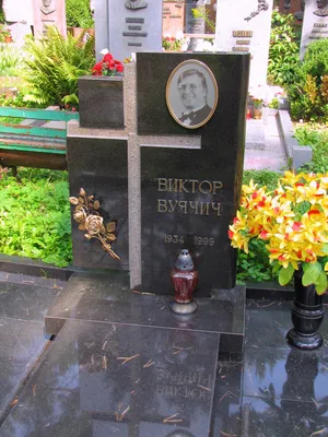 Как прошла Радуница на Восточном кладбище | Belarusian News Photos