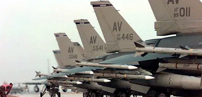 ВВС США заключили новые контракты, предполагающие разработку беспилотного  ведомого