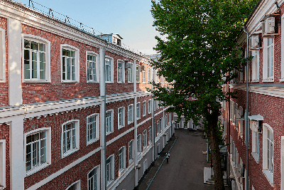 HSE/ВШЭ high school economic высшая школа экономики вышка Moscow 📍 | Школа,  Экономика