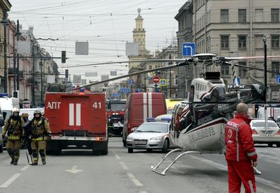 РЕН ТВ публикует фото изнутри взорванного вагона метро в Петербурге —  03.04.2017 — В России на РЕН ТВ