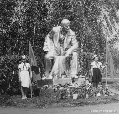 Интересный факт: На Заячьем-Собачьем острове жили родители одного из первых  хоккеистов \"Трактора\"