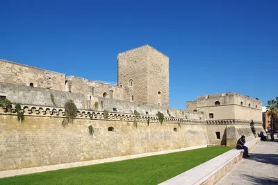 Средневековые замки Италии - Fenis в Valle Aost Стоковое Изображение -  изображение насчитывающей европа, историческо: 79476249