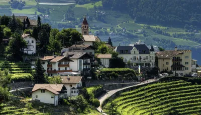 Средневековые замки Италии - Castello Di Vigoleno, Provi пьяченцы Стоковое  Фото - изображение насчитывающей серии, снаружи: 104986106