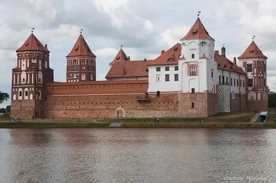 Замки Беларуси: средневековые замки и крепости Беларуси, фото с названиями,  описание
