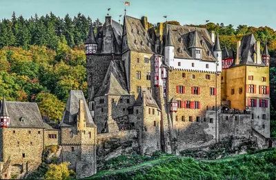 Почему Эльц самый лучший замок Германии? | ГерманиJA | Дзен