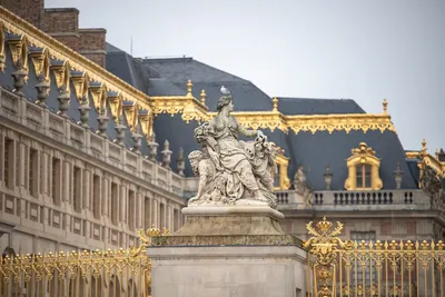 Замок de Версаль, Франция стоковое фото. изображение насчитывающей  историческо - 43303958