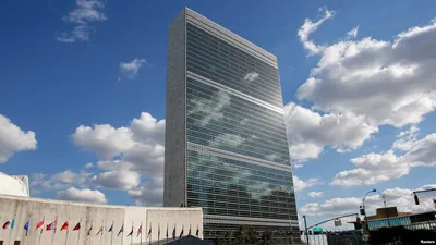 Здание ООН в Нью-Йорке редакционное стоковое изображение. изображение  насчитывающей дневные - 71085439