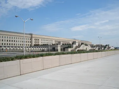 Bloomberg узнал о планах Байдена сократить бюджет Пентагона — РБК