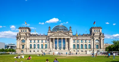 Здание Рейхстага в Берлине стоковое изображение. изображение насчитывающей  национально - 162234377