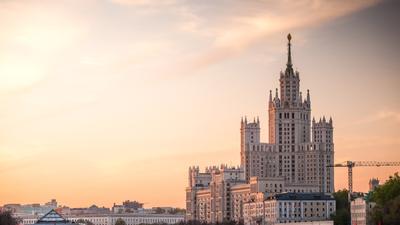 Комплекс «Москва-Сити» дополнит здание из дымчатого стекла и латуни ::  Триумфальная, 1 :: Статьи