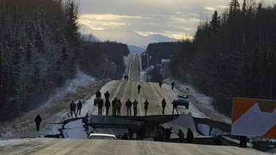 Федеральный режим ЧП объявлен на Аляске после землетрясения - Российская  газета
