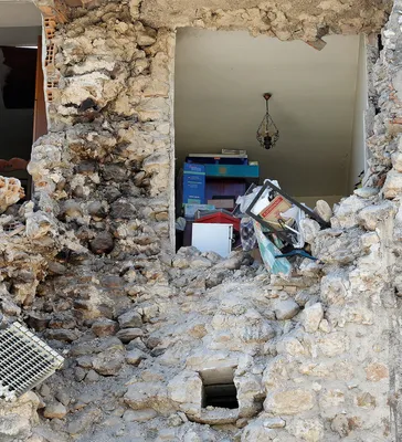 Италия скорбит по жертвам землетрясения :: Новости :: ТВ Центр