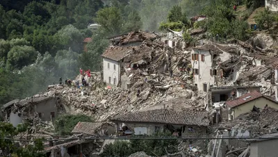 Землетрясение в Италии: \"Здесь серьезно трясет раз в пять лет, но людей  никто не предупреждает!\" - KP.RU