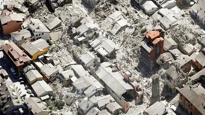 Землетрясение в Италии унесло жизни не менее 120 человек // Новости НТВ