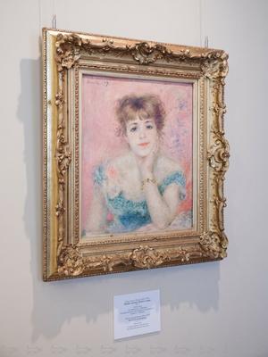 Изоизоляция | Izoizolyacia | Jeanne Samary in a Low Necked Dress,  Pierre-Auguste Renoir | Facebook